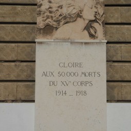 monument au XVeme corps.jpg