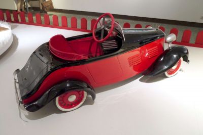 Voiture  pdales