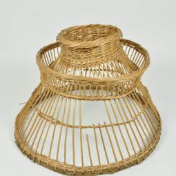 Porte-bb (youpala), osier et bois (Marseille, Mucem, inv. n 1936. 2531)