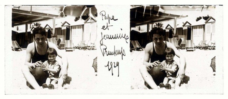 Andr CHEVROT (1901-1991), Andr et sa fille Jeanine, [Printemps 1929], photographie stroscopique positive sur plaque de verre 45 x 107 mm (AMM, 91 Fi 933)